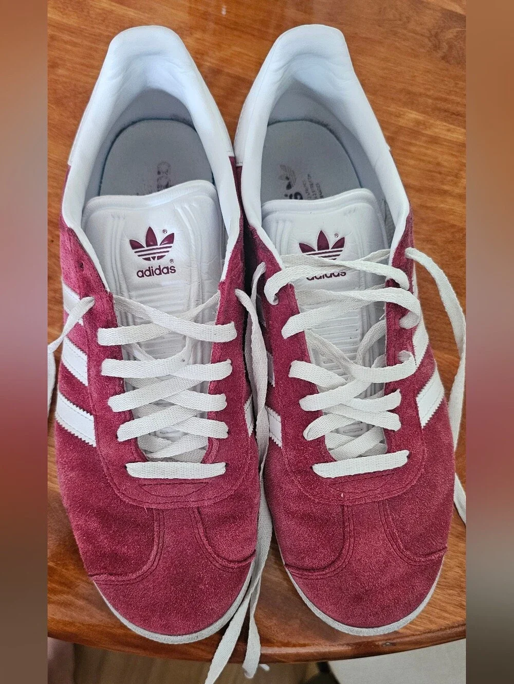 Adidas Gazelle Sneakers — Burgundy/Maroon Suede — Men's 10.5 / Women's 11.5